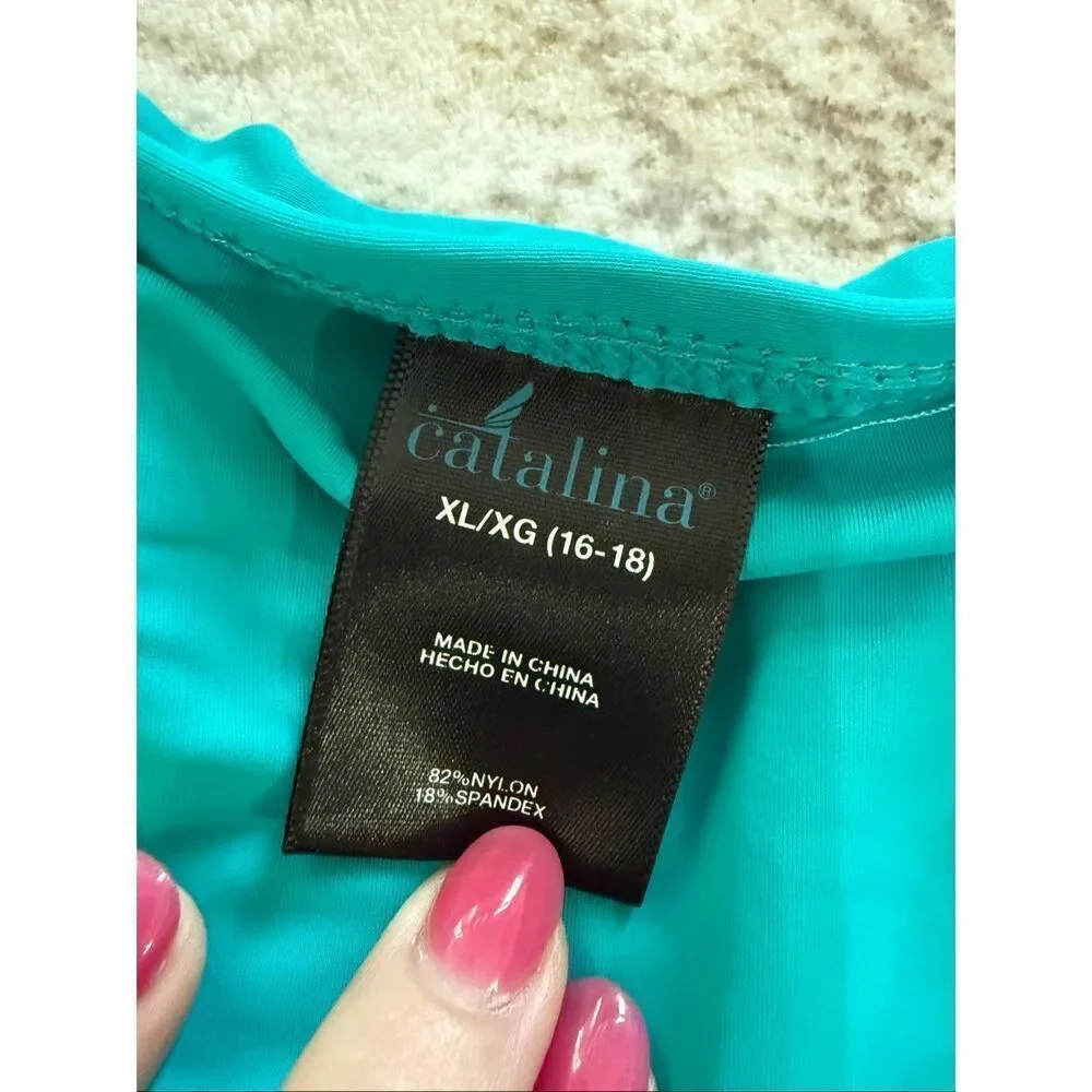Catalina women pull